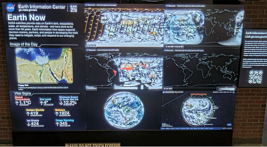 Dashboards from the EIC, ported over to the traveling hyperwall