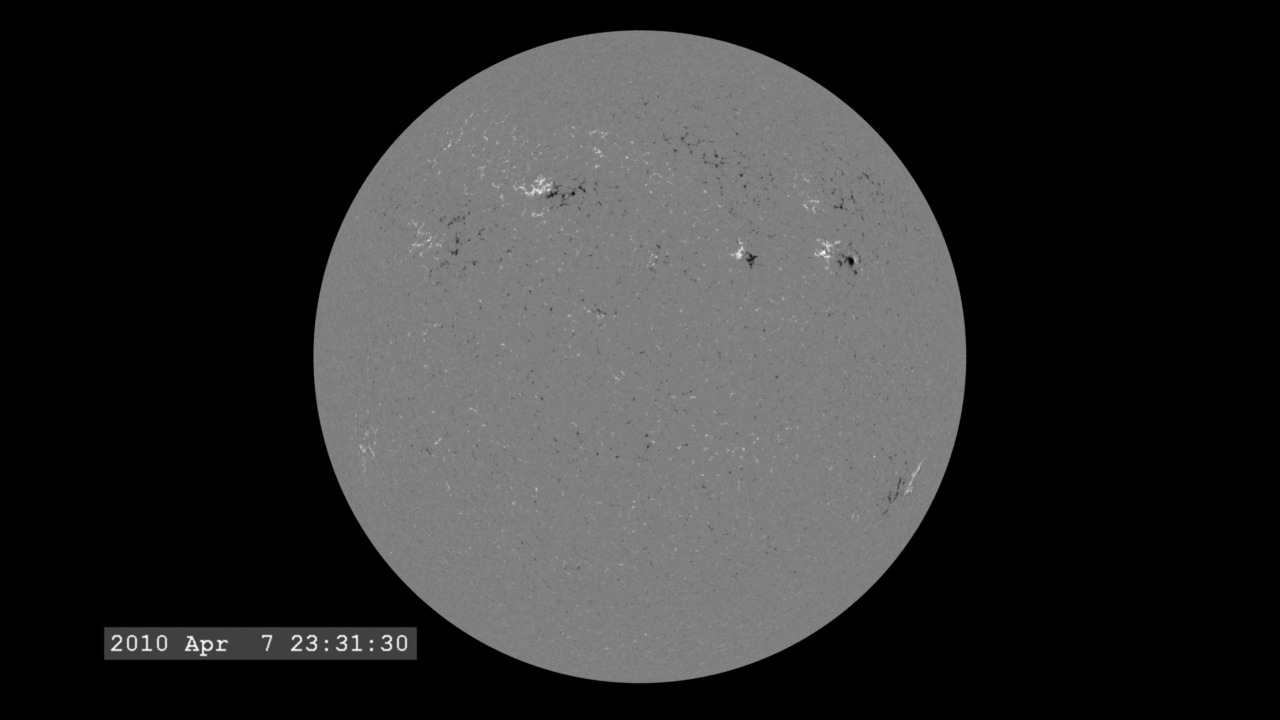 This full-disk view of the surface magnetic fields reveals far more details and structure.