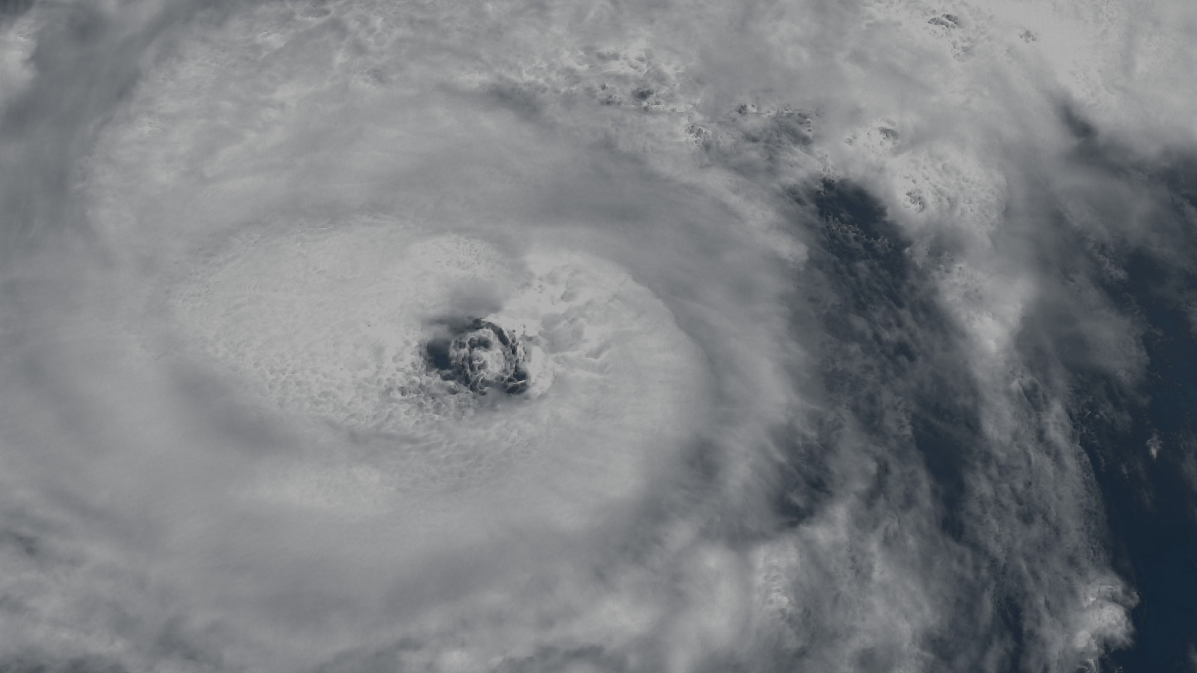 Hurricane Danielle scene through the eyes of AQUA/MODIS on August 26, 2010.