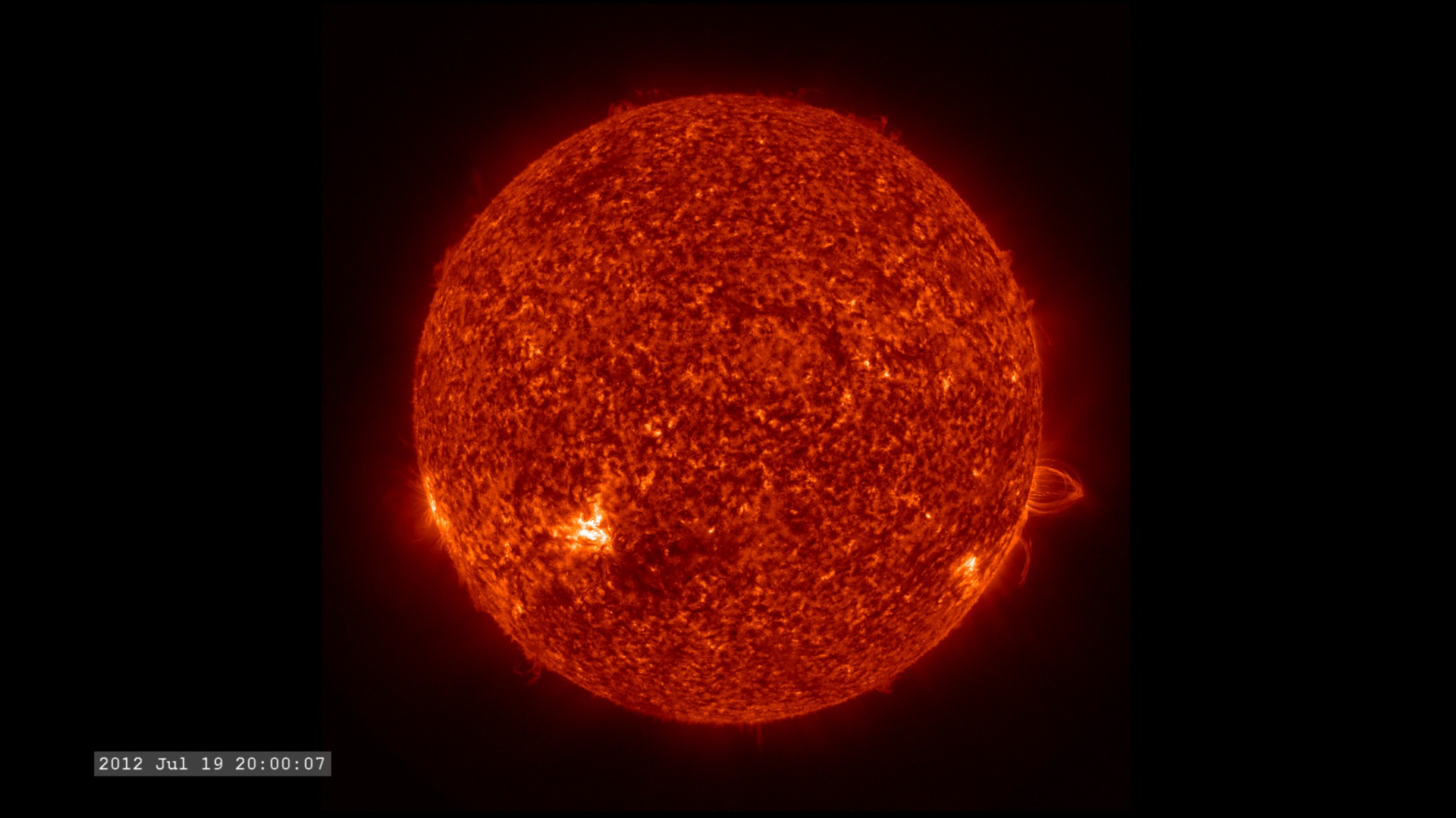 An HD1080 movie of the coronal rain (right limb of sun) in the 304 Å wavelength.