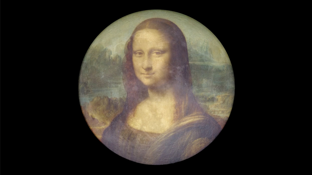 NASA beams the Mona Lisa to a satellite orbiting the moon.