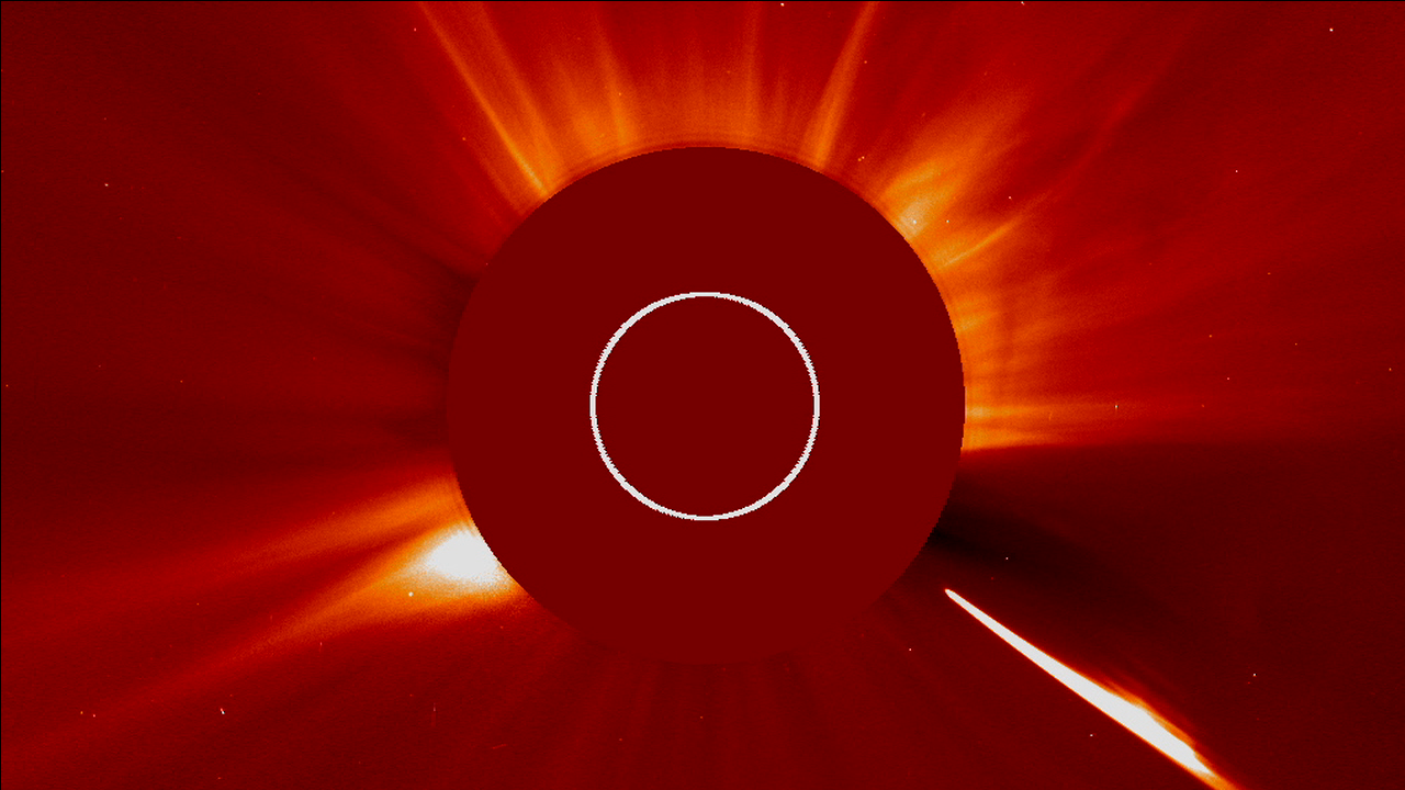 Short, narrated video about sungrazing comets.Watch this video on the NASAexplorer YouTube channel.For complete transcript, click here.