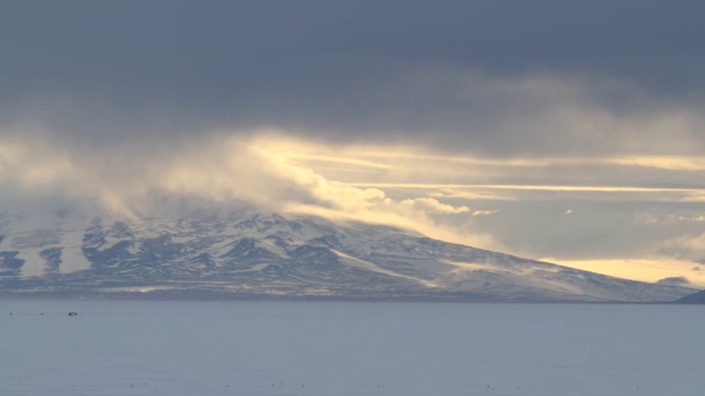 First video from Operation IceBridge Antarctica 2013 campaign, flying out of McMurdo station.