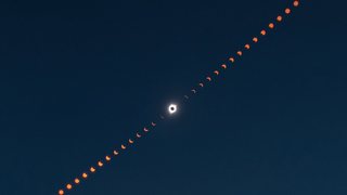 This image is a composite photograph that shows the progression of the total solar eclipse over Madras, Oregon.http://earthobservatory.nasa.gov/NaturalHazards/view.php?id=90796